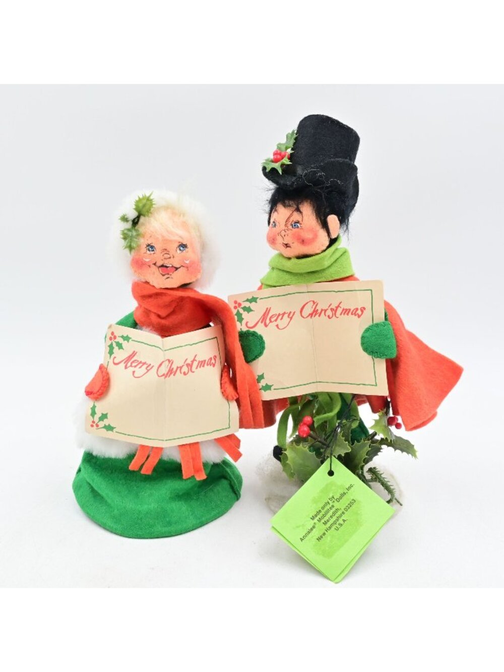 Annalee Christmas Carolers Vintage Dolls Lot of 2 Holiday Choir Figurines